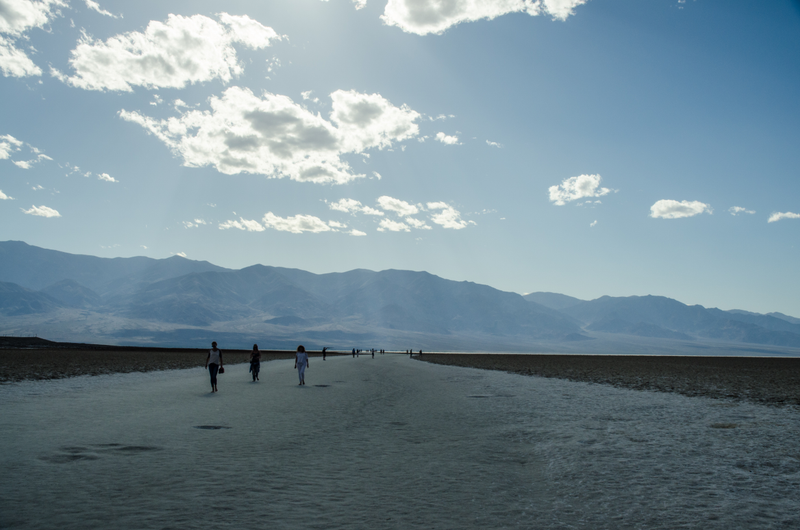 Illustration for article titled Overland Cheap Car Challenge - Part 3 - Death Valley